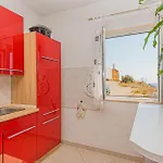 Three-bedroom In Apartment