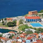 Three-bedroom In Sibenik