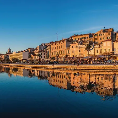 Cozy In With House Sea View Apartment Sibenik